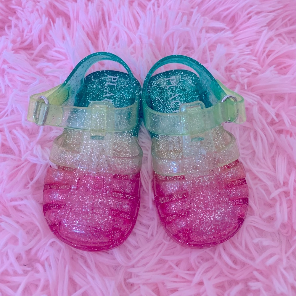 CHILDRENS PLACE gummy sandals